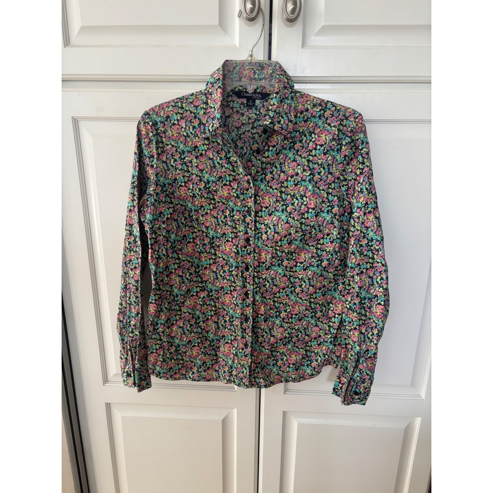 Chadwicks of Boston Floral Button Down Shirt Women 8Navy Pink Long Sleeve Blouse